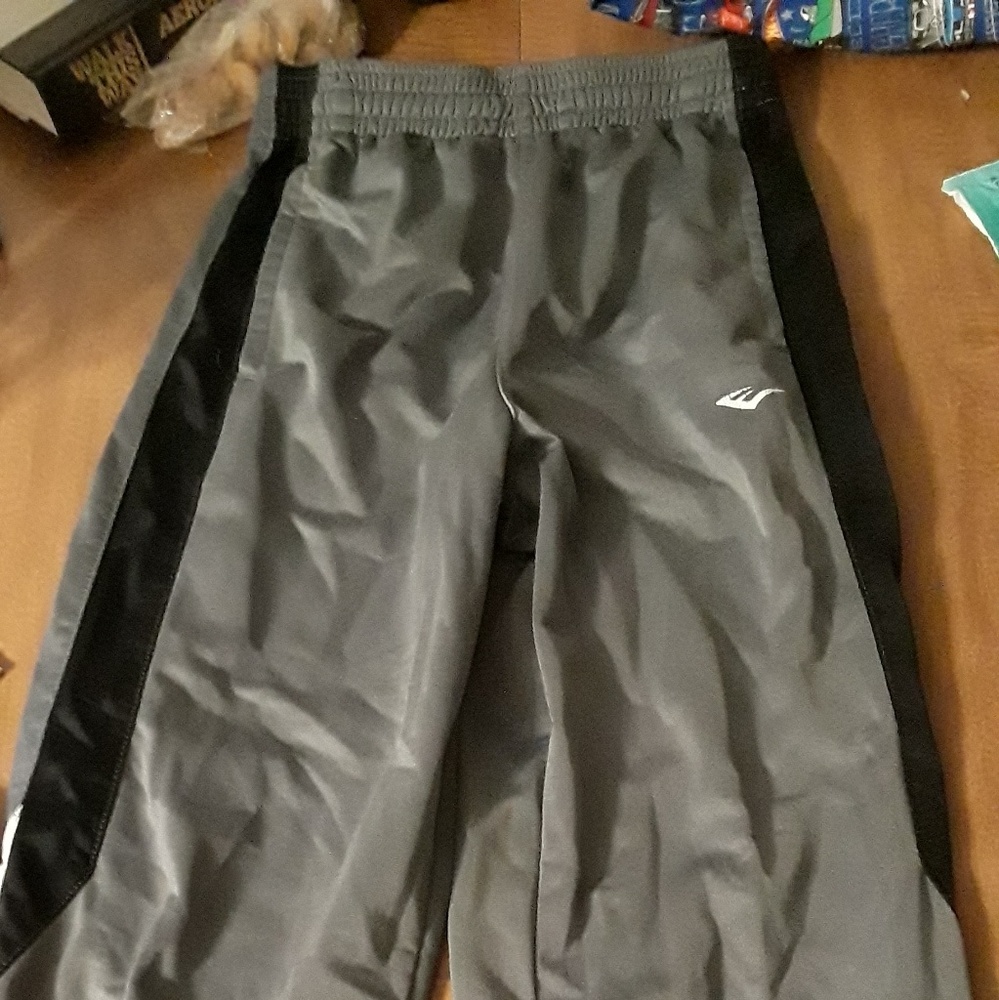 Boys Medium 10-12 Joggers